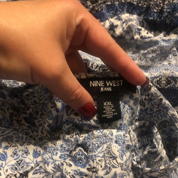 Nine West shirt - Picture 3 of 4
